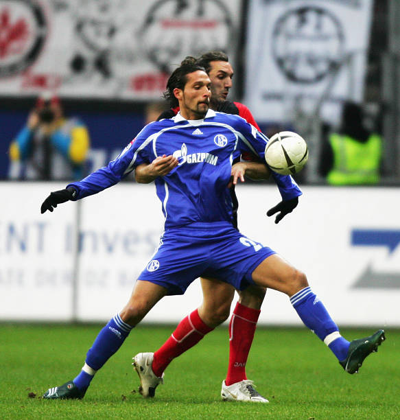 更多悬念 更多悬念