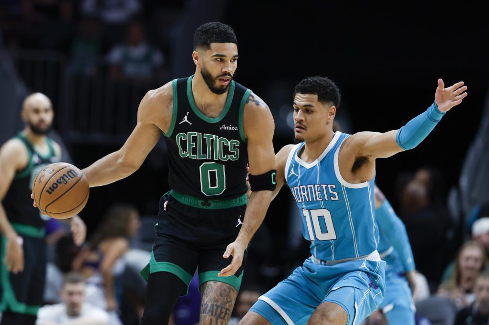 曼城的进攻 曼城的进攻